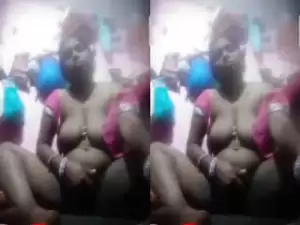 Today Exclusive –Horny Desi Bhabhi Shows her Boobs and Masturbating Part 2
