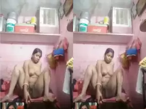 Today Exclusive –Horny Desi Bhabhi Shows her Boobs and Masturbating Part 1