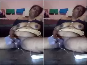 Today Exclusive – Desi Telugu Bhabhi Enjoy With Dildo Part 2