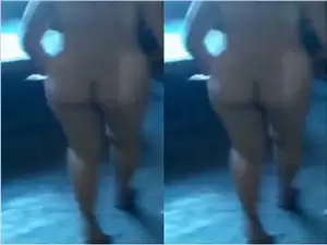 Today Exclusive – Desi Wife Nude Video Record By Hubby