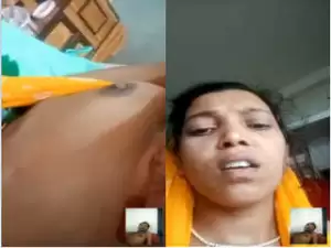 Today Exclusive – Desi Bhabhi Shows her Boobs and Pussy On Vc Part 4