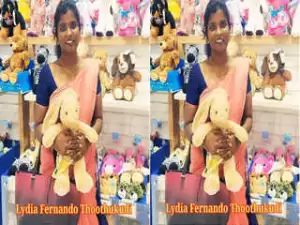 Today Exclusive –Lankan girl Shows Her Boobs