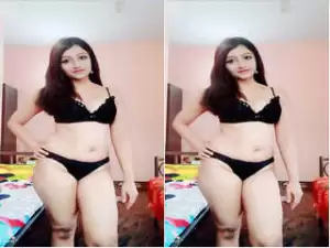 Today Exclusive – Sexy Indian Girl Rajashree  Bathing and Fingering part 2