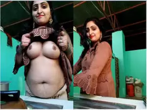 Today Exclusive – Sexy Bhabhi Shows her Boobs and Big Ass