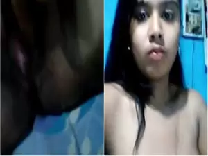 Today Exclusive – Cute Desi Girl Shows her Boobs and pussy Part 1
