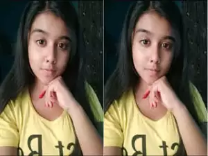 Today Exclusive – Cute Desi Girl Shows her Boobs and Pussy Part 2