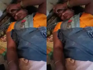 Today Exclusive – Village Wife Pussy Video Record By Hubby