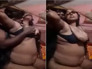 Today Exclusive -Desi Cpl Romance and Fucked