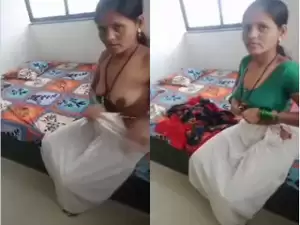 Today Exclusive – Desi Village Bhabhi Romance and Fucked By Lover  Part 4