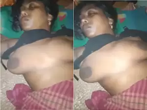 Today Exclusive – Desi Sleeping Wife Boobs Video Record By hubby Part 1