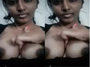 Today Exclusive -Cute Girl Shows Her Boobs