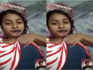 Today Exclusive -Cute Desi girl Shows her Boobs On Vc Part 1