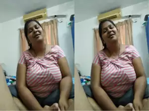 Today Exclusive -Sexy Desi Wife give Blowjob Part 2
