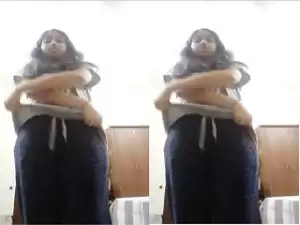Today Exclusive – Desi Girl Shows Her Boobs and Ass Part 3