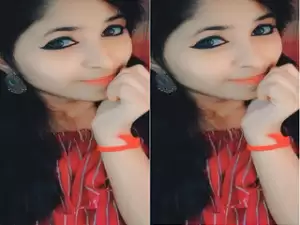 Today Exclusive-Cute Desi girl Shows Her Boobs and Pussy part 2