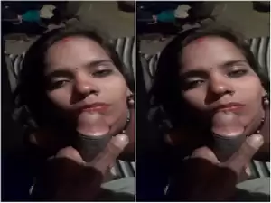 Today Exclusive- Sexy Wife Give Blowjob
