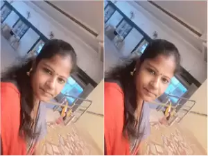 Today Exclusive-Sexy bhabhi Shows Her Big Boobs and Blowjob Part 1