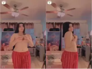 Today Exclusive- Sexy Bangla Girl