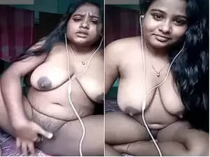 Today Exclusive-Super Horny Desi Girl Fingering