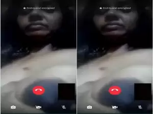 Today Exclusive-Desi Aunty Shows her Boobs and Pussy On VC Part 3