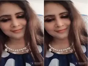 Today Exclusive-Horny Desi Bhabhi Shows Her Boobs and Pussy part 31