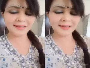 Today Exclusive-Horny Desi Bhabhi Shows Her Boobs and Pussy part 36