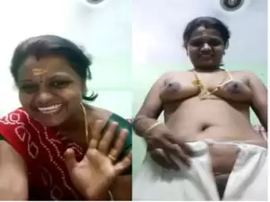 Horny Tamil Aunty Strip Her Cloths