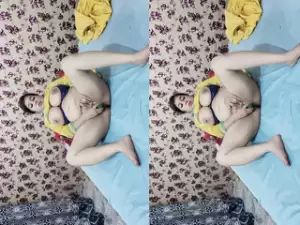 Today Exclusive- Sexy Paki Girl Shows Her Boobs and Pussy