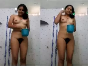 Sexy Bihari Girl Try To Bath