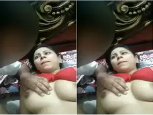 Today Exclusive- Desi Wife Boobs pressing By Hubby