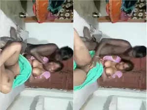 Today Exclusive- Desi Village Cpl Romance and Fucked