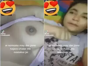 Today Exclusive-Desi Girl Shows Her Boobs