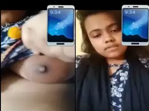 Today Exclusive- Desi Girl Shows Her Boobs Part 2