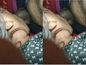 Today Exclusive- Desi Bhabhi Blowjob Part 2