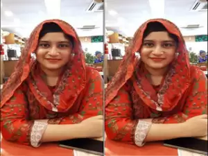Today Exclusive-Desi Bangla Girl Shows Her Nude Body