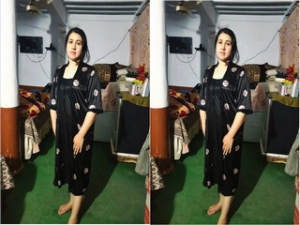 Today Exclusive-Sexy Paki Wife Blowjob and Fucked