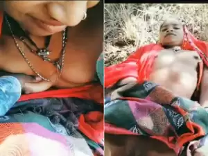 Today Exclusive- Hot Desi Bhabhi Blowjob and Fucked In Outdoor
