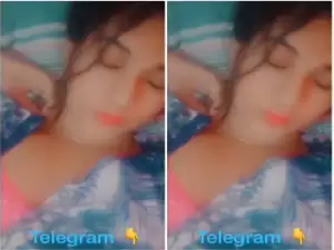 Today Exclusive- Sexy Desi Girl Shows Her Boobs and Pussy part 3