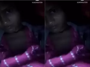 Today Exclusive -Desi girl Shows her Pussy