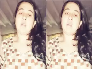 Today Exclusive – Sexy Paki Wife Blowjob and Ridding Dick part 3