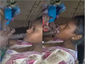 Today Exclusive- Desi Village Bhabhi Blowjob