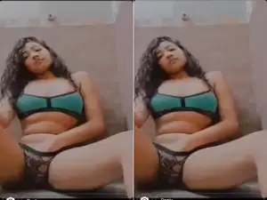 Today Exclusive-Sexy Bangla Girl Shows her Boobs and Pussy part 2