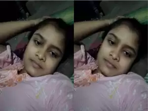 Today Exclusive- Cute Bangla Girl Shows Her Pussy Part 1