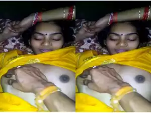 Today Exclusive-Sexy Vlg Bhabhi Blowjob and Fucked Part 2