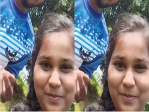 Today Exclusive- Cute Bangla girl Shows Her Boobs and Pussy