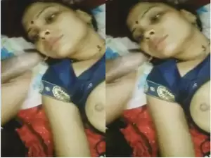 Today Exclusive- Desi Bhabhi Blowjob