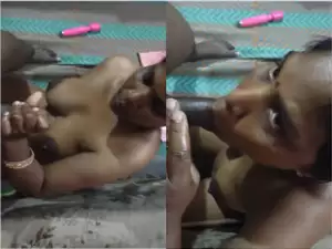 Today Exclusive-Desi Bhabhi Blowjob and Masturbating Part 1