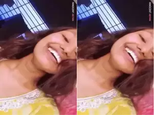 Today Exclusive- Cute Bangla Girl
