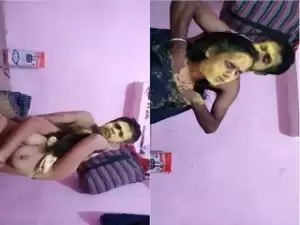 Today Exclusive- Desi Couple Holi Fucking