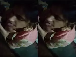 Today Exclusive-Sexy paki Wife Blowjob